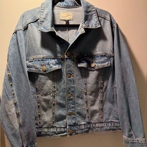 Universal Thread Blue Studded Denim Jacket